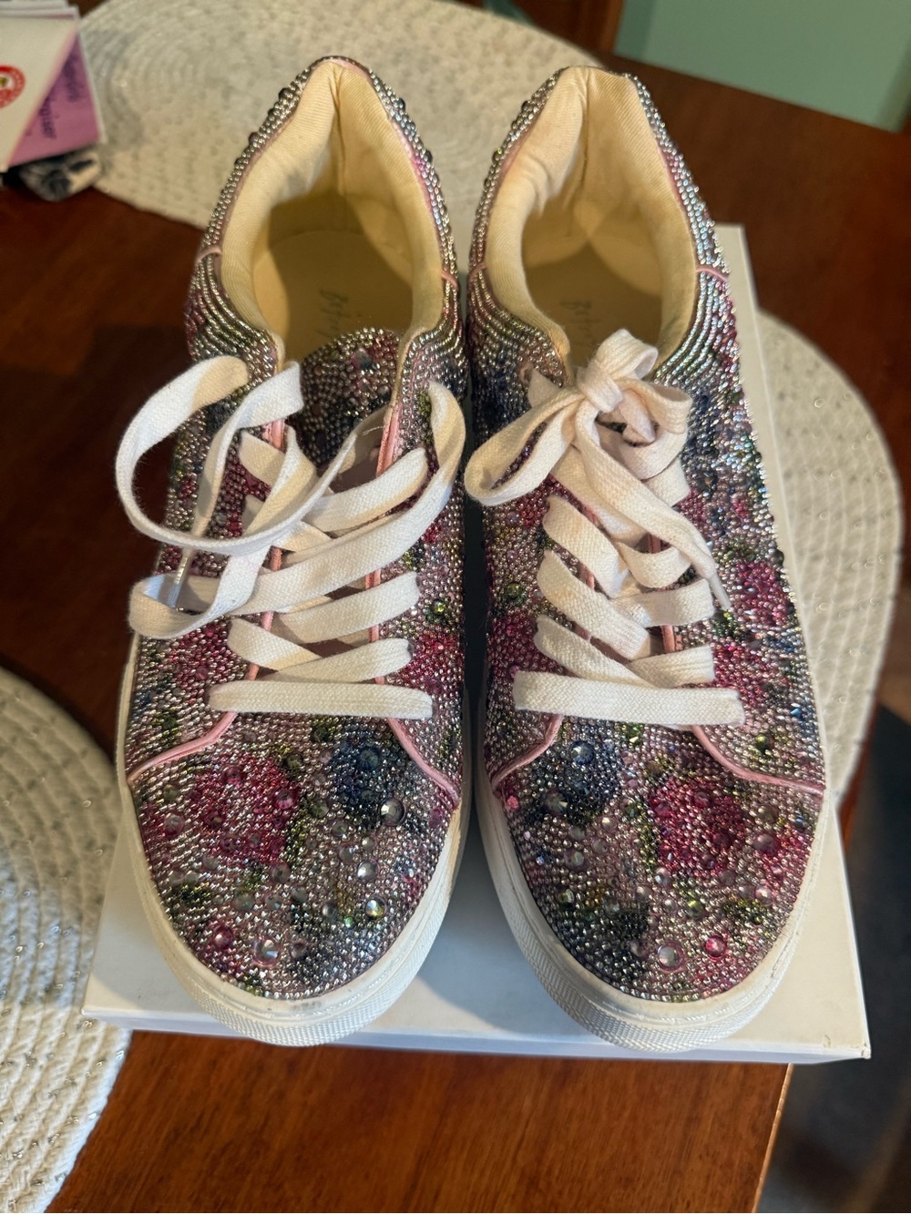 Embellished Pink Floral Lace-Up Women's Sneakers